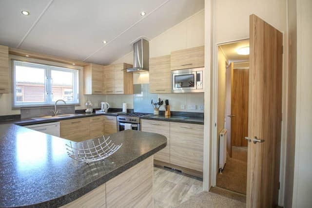 Daisy Lodge - Daisy Copper Lodges, Lanlivery, near Lostwithiel