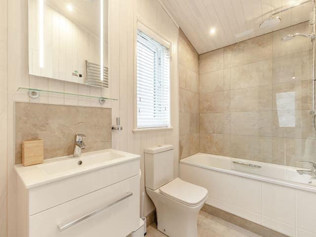 En-suite | Rosemary Lodge, Mercia Marina, near Derby