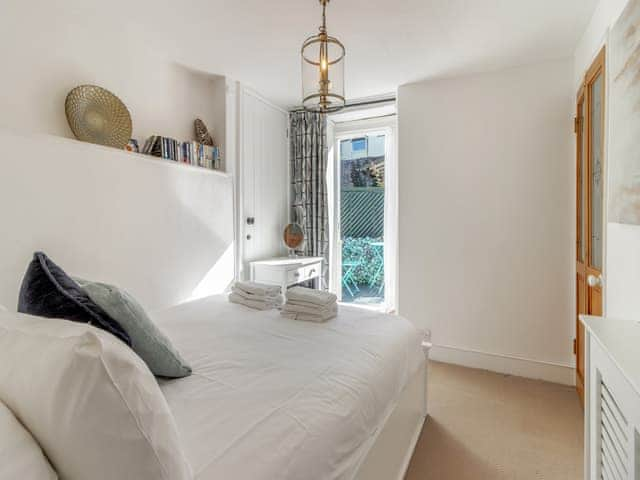 Double bedroom | Daisy Cottage, Shaldon