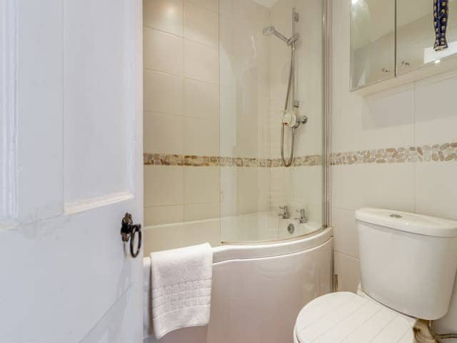 Bathroom | Daisy Cottage, Shaldon