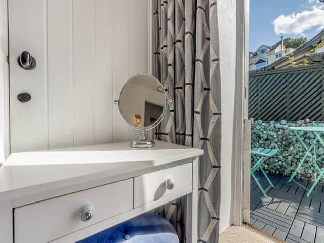 Double bedroom | Daisy Cottage, Shaldon