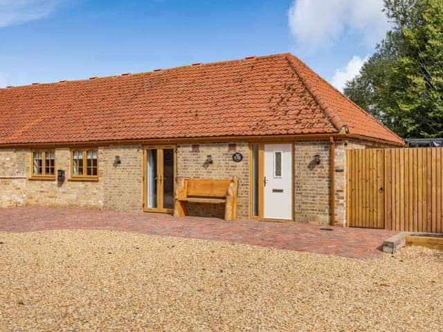 Exterior | Tawny Acre Barn - Harps Hall Barns, South Walton Highway, Wisbech