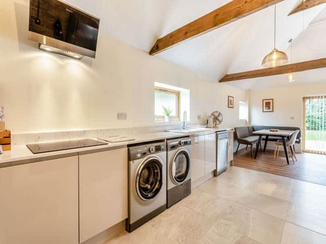 Kitchen | Tawny Acre Barn - Harps Hall Barns, South Walton Highway, Wisbech