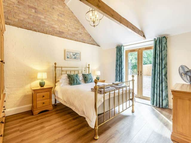 Kitchen | Tawny Acre Barn - Harps Hall Barns, South Walton Highway, Wisbech