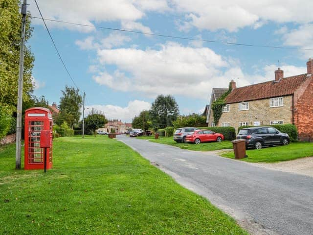 Surrounding area | The Old Granary, Barton-le-Willows