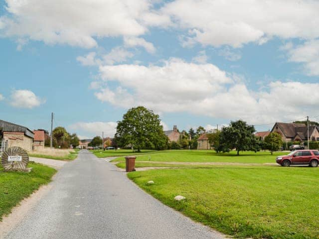 Surrounding area | The Old Granary, Barton-le-Willows