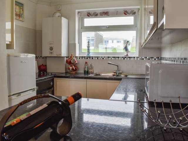 Kitchen area | Beach View, Widemouth Bay