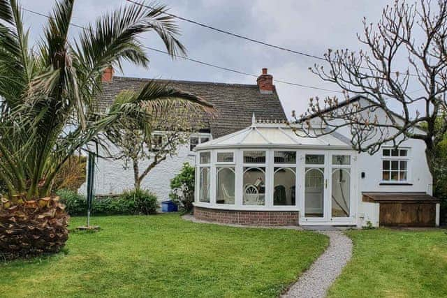 Vine Cottage, Helston