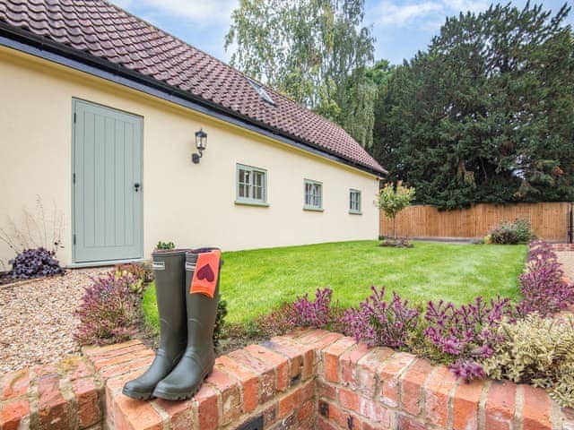 Exterior | Halton Lodge, Halton Holegate