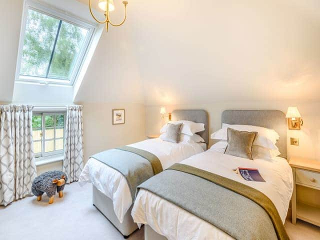 Twin bedroom | Halton Lodge, Halton Holegate