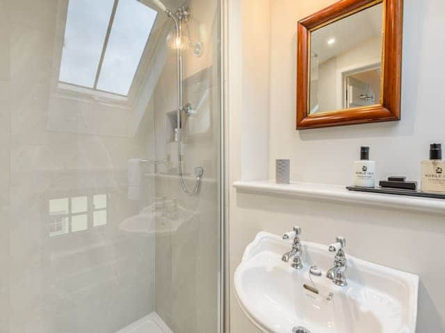 Bathroom | Halton Lodge, Halton Holegate