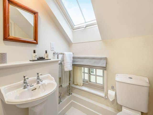 Bathroom | Halton Lodge, Halton Holegate