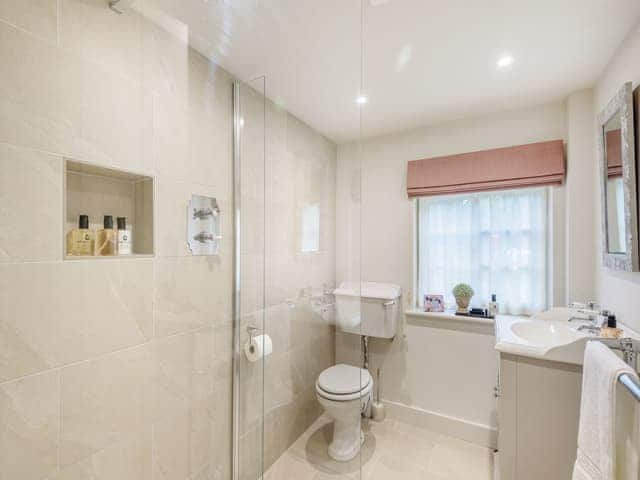 Bathroom | Halton Lodge, Halton Holegate