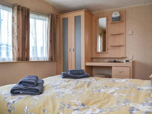 Double bedroom | Forest Views Caravan Park- Ruan&rsquo;s Roost - Forest Views Caravan Park, Moota, near Cockermouth