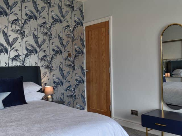 Double bedroom | Ted&rsquo;s Place, Arnside