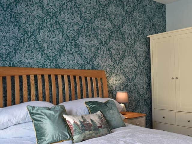 Double bedroom | Ted&rsquo;s Place, Arnside