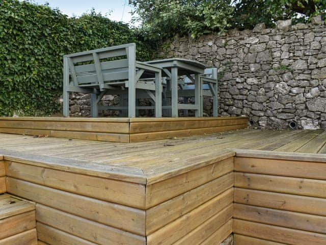 Outdoor area | Ted&rsquo;s Place, Arnside