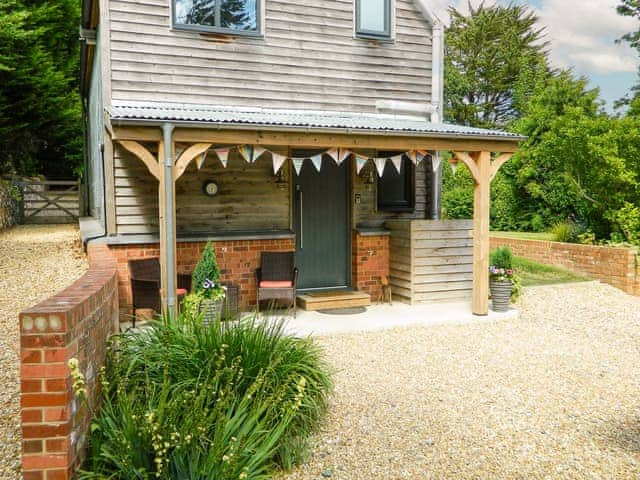 Exterior | Priory Barn, Freshwater, near Totland