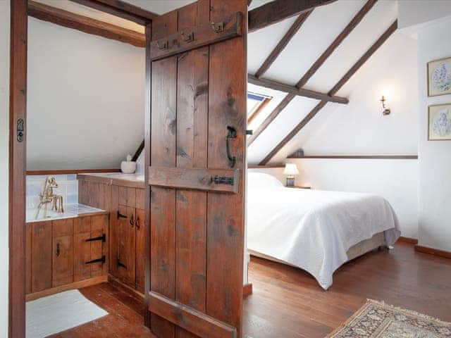 Twin bedroom | The Barn, Kentisbeare