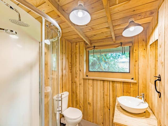 Shower room | Pump House Lodge - Sweeney Farm Glamping, Sweeney, near Oswestry