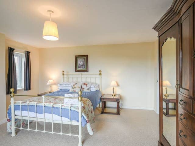 Double bedroom | Garth Ucha, Llanyblodwel