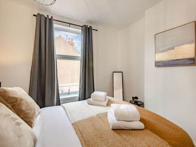 Double bedroom | Ida&rsquo;s Place - St Andrews Cottages, Lincoln