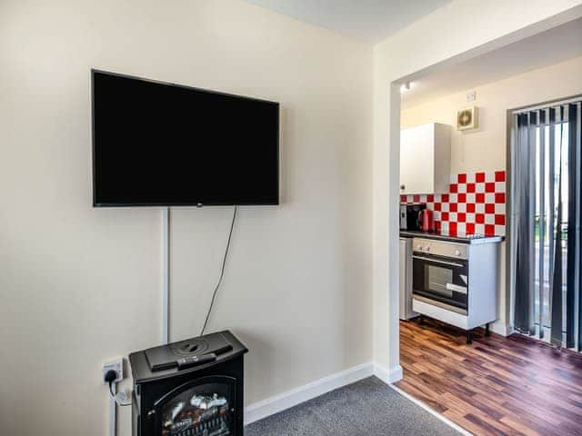 Living room | Rainbow Bungalow 2 - Kings Caravan Park, Chapel St Leonards