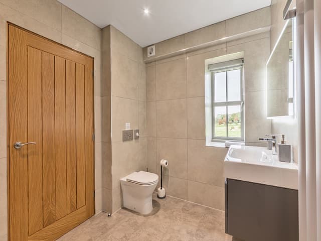 Shower room | Peel Castle - Garth House - Garth House , Carlisle