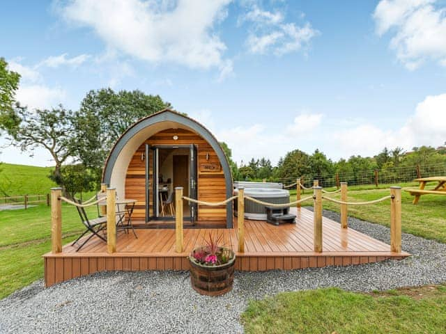 Exterior | Brook Valley Glamping-Beech - Brook Valley Glamping, Llanfair Caereinion