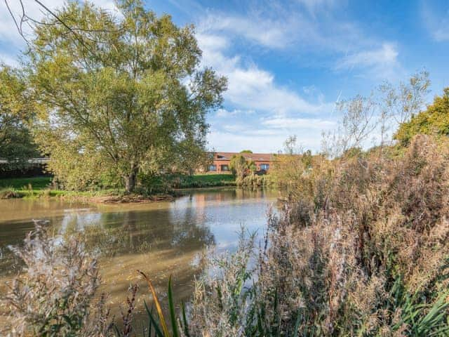 Garden and grounds | Cottage 5 - Willow Lakes, Ashby cum Fenby