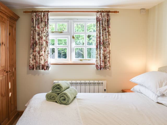 Double bedroom | The Stables, Winfrith Newburgh