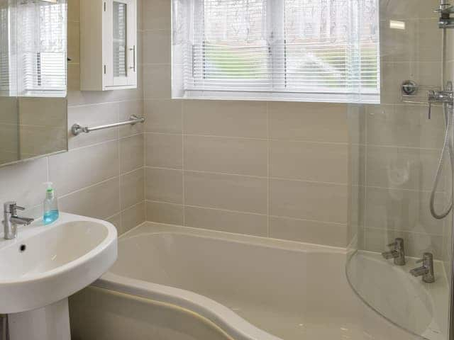 Bathroom | Tabusintac, Heacham