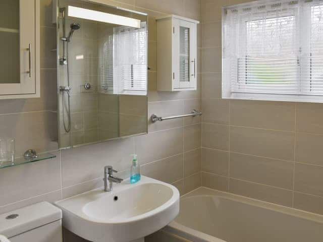 Bathroom | Tabusintac, Heacham