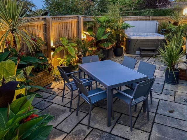 Patio at dusk | Pennyard House, Banwell