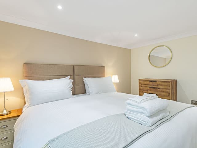 Double bedroom | Royal Oak Cottages- Salem Porter - Royal Oak Cottages, Wainfleet, near Skegness