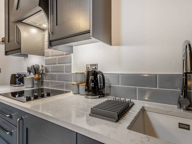 Kitchen area | The Mash Room - Royal Oak Cottages, Wainfleet, near Skegness