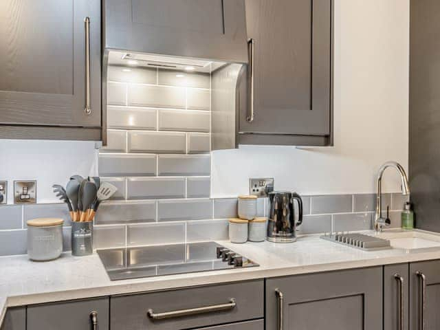 Kitchen area | The Mash Room - Royal Oak Cottages, Wainfleet, near Skegness