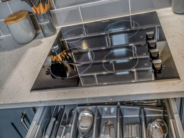 Kitchen area | The Mash Room - Royal Oak Cottages, Wainfleet, near Skegness