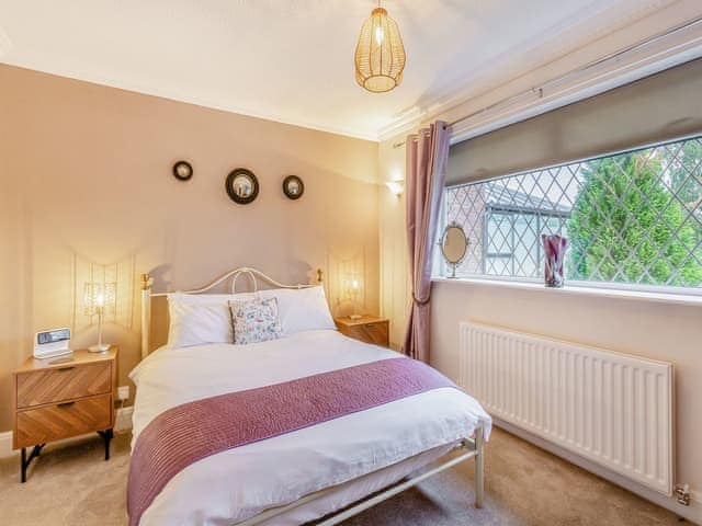 Double bedroom | Featherstone House, Darlington, near Bishop Auckland