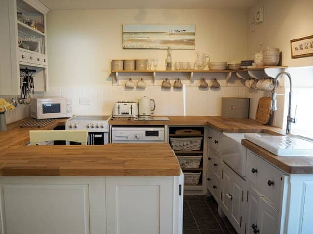 Kitchen | Lavender Cottage - Naturally Norfolk, Docking, near Hunstanton