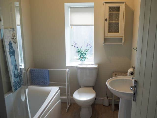 Bathroom | Lavender Cottage - Naturally Norfolk, Docking, near Hunstanton