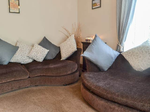 Living room | Rose Cottage - Cox&rsquo;s Cottages, Cromer