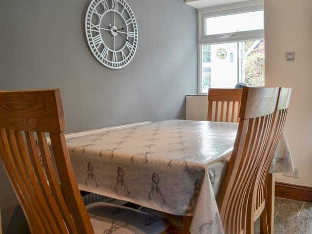 Dining Area | Rose Cottage - Cox&rsquo;s Cottages, Cromer