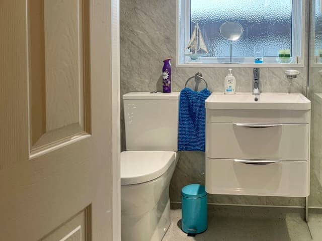 Shower room | The Bay Cottage, Thornton-Cleveleys