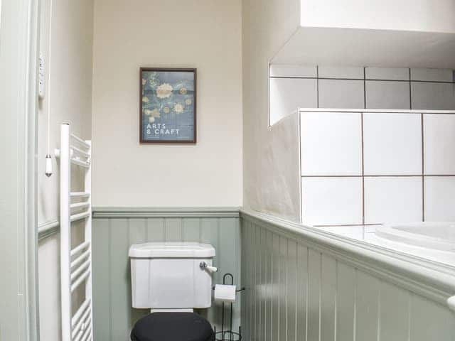 En-suite | Primrose Cottage, Linton, near Skipton