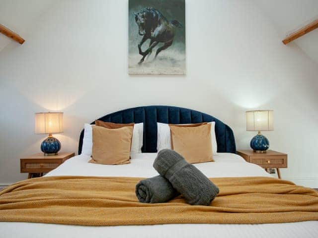 Double bedroom | The Old School House, Horrabridge, near Tavistock