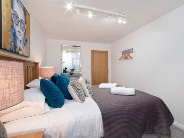 Double bedroom | Minsters Reach Apartment One - York Boutique Lets, York