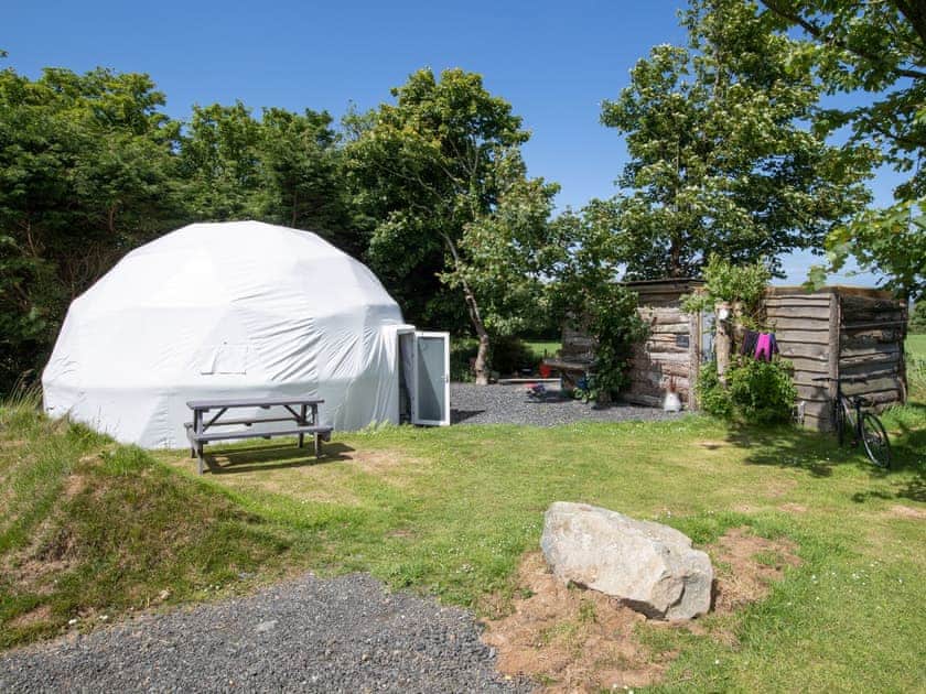 Exterior | Aderyn - Tregoes Pods and Domes, Fishguard