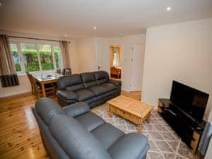 Living room/dining room | Blackwater Cottage, Fort William