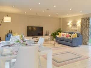 Living room/dining room | Whitehouse Studio, Roslin